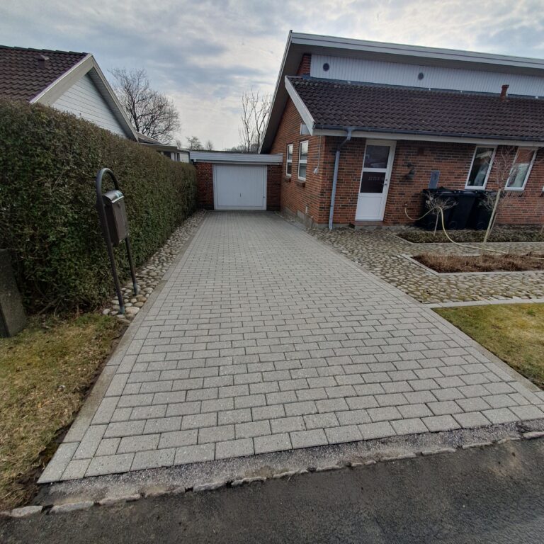 Professionel -Thisted-Odense-Thy og på Fynfliserens-thisted-terrasse